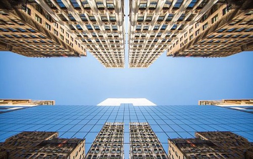 住建部：加快融入智慧城市建设 老旧小区迎来新一轮改造热潮